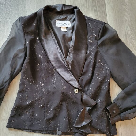 Another Thyme Vintage Black Chiffon Embroidered Wrap Blouse With Satin Collar & - Picture 6 of 7